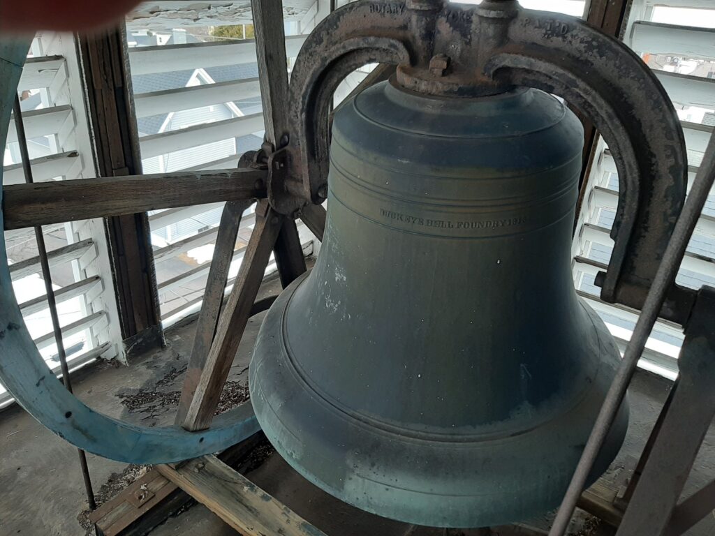 Bell Photo 2